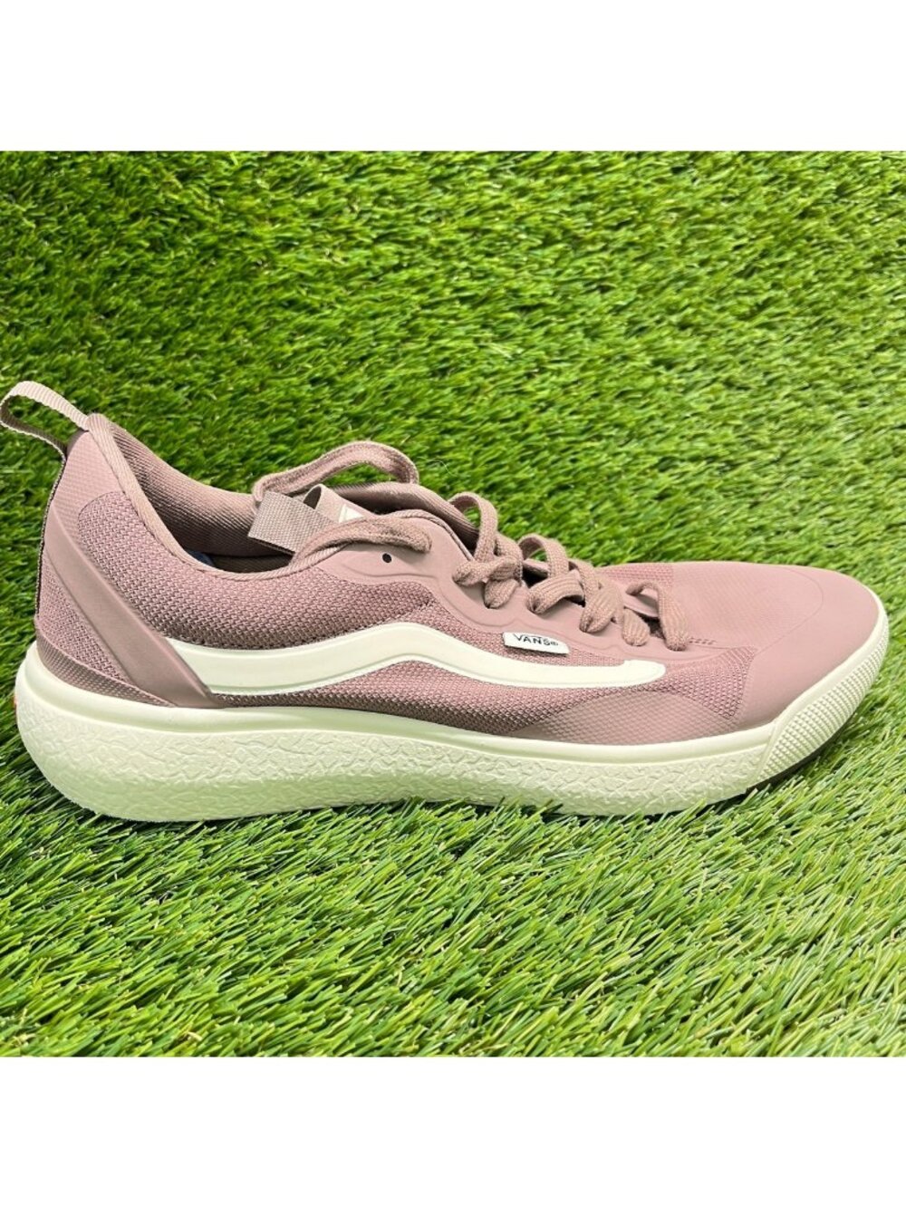 Vans UltraRange EXO Mauve Mist Mens Size 9.5 Womens 11 Athletic Shoes Sneakers